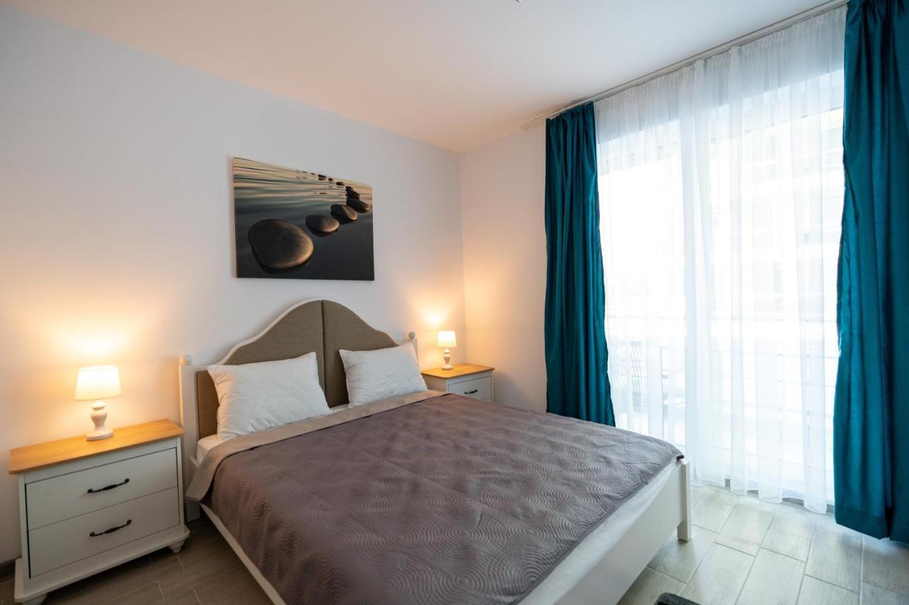 San Francisco Aparthotel Pool & Spa Mamaia Nord Năvodari Extérieur photo